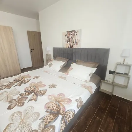 Transilvaniya Apartment